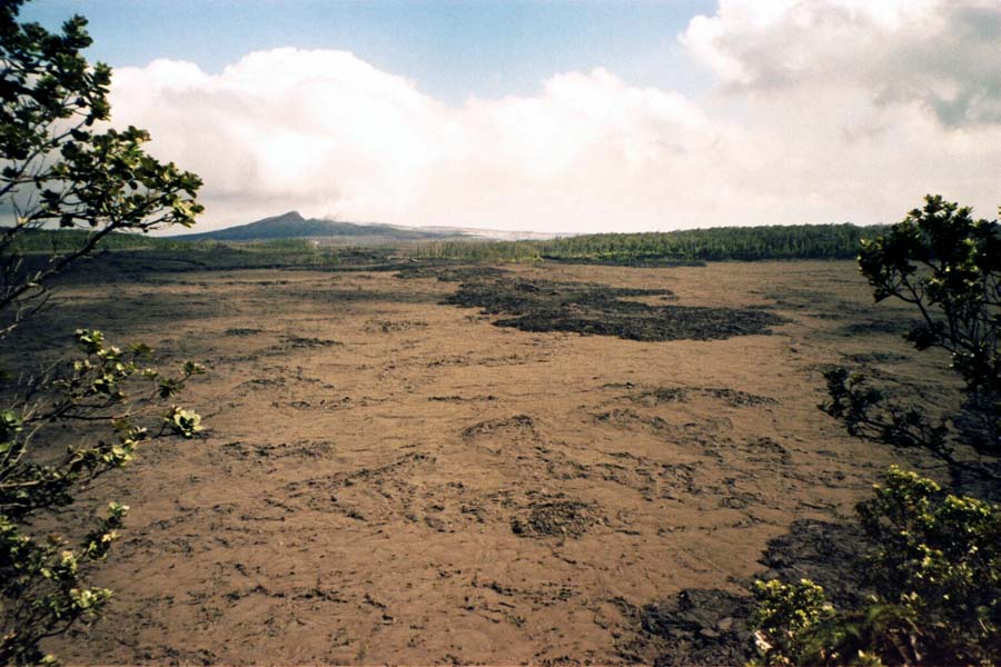 Pu'u'O'o hinter dem Napua-Krater