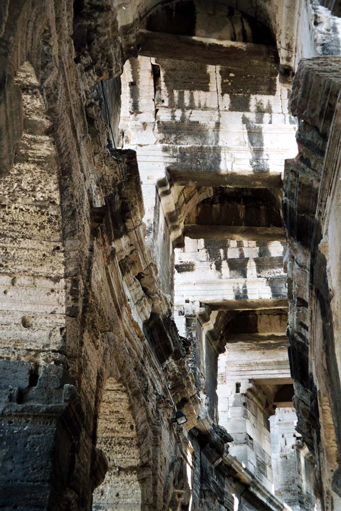Rmische Arena in Arles - Bogengang