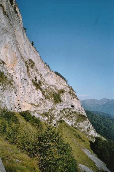 Strae zum Col d'Aubisque