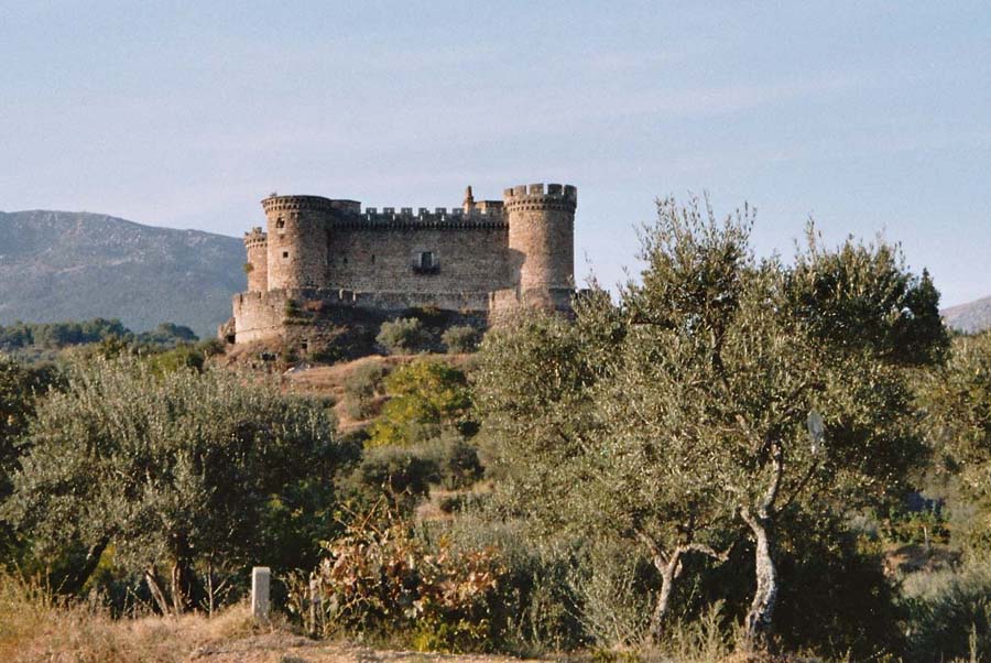 Kastilische Burg in der Sierra de Gredos