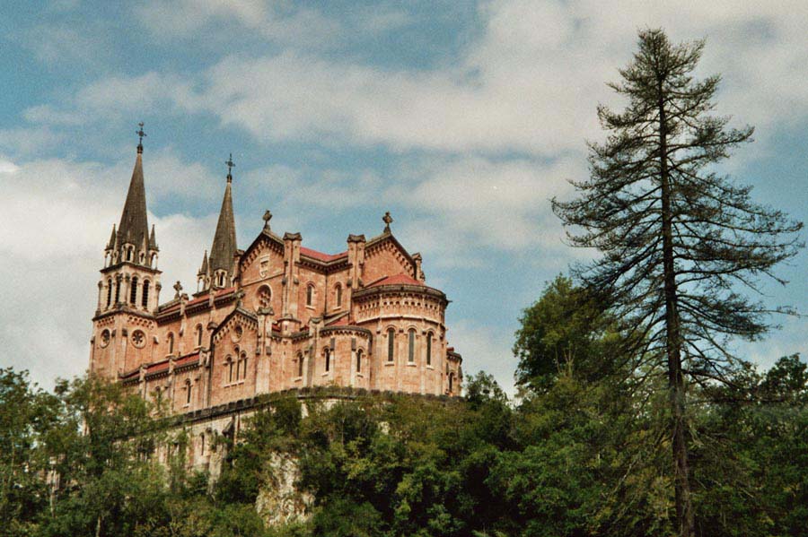 Kirche in Covadonga