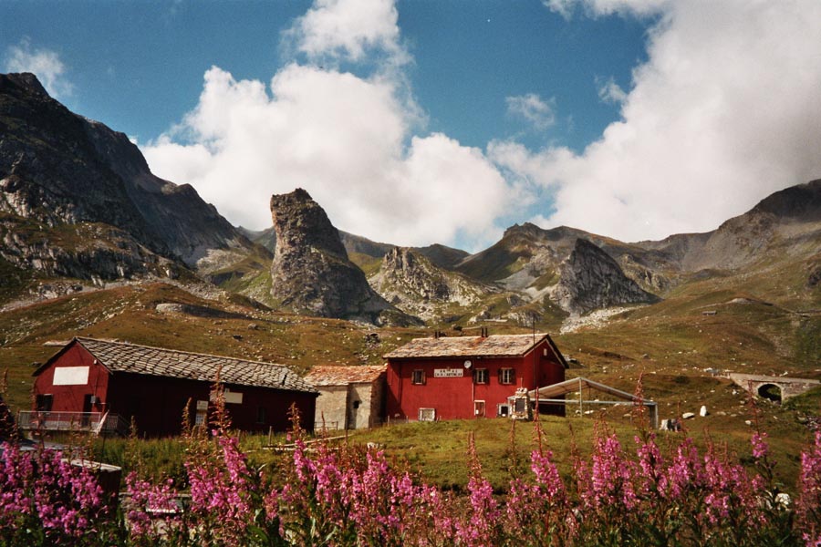 Abfahrt vom groen St. Bernhard