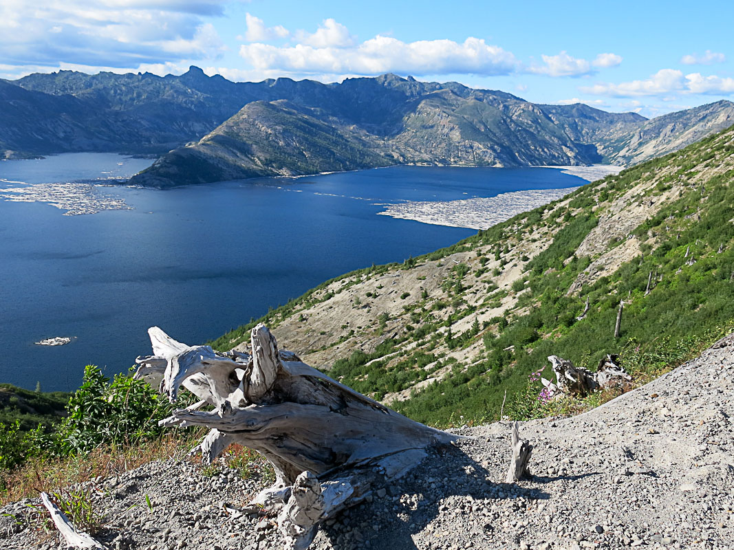 Mount St. Helens National Volcanic Monument