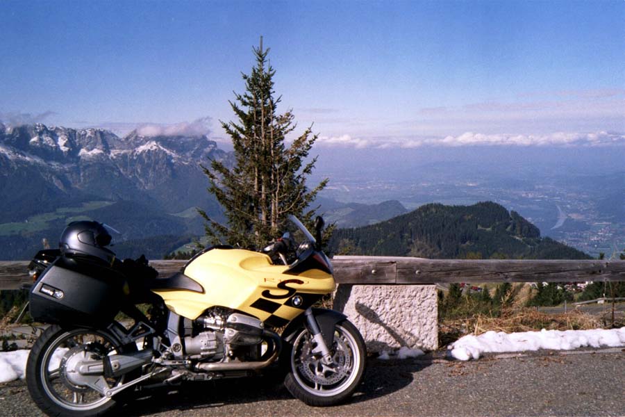 Blick hinab ins Salzburger Land